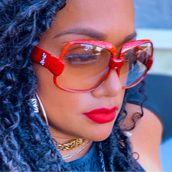 VINTAGE YVES SAINT LAUREN 541 LIGHT RED - Picture 7 of 7